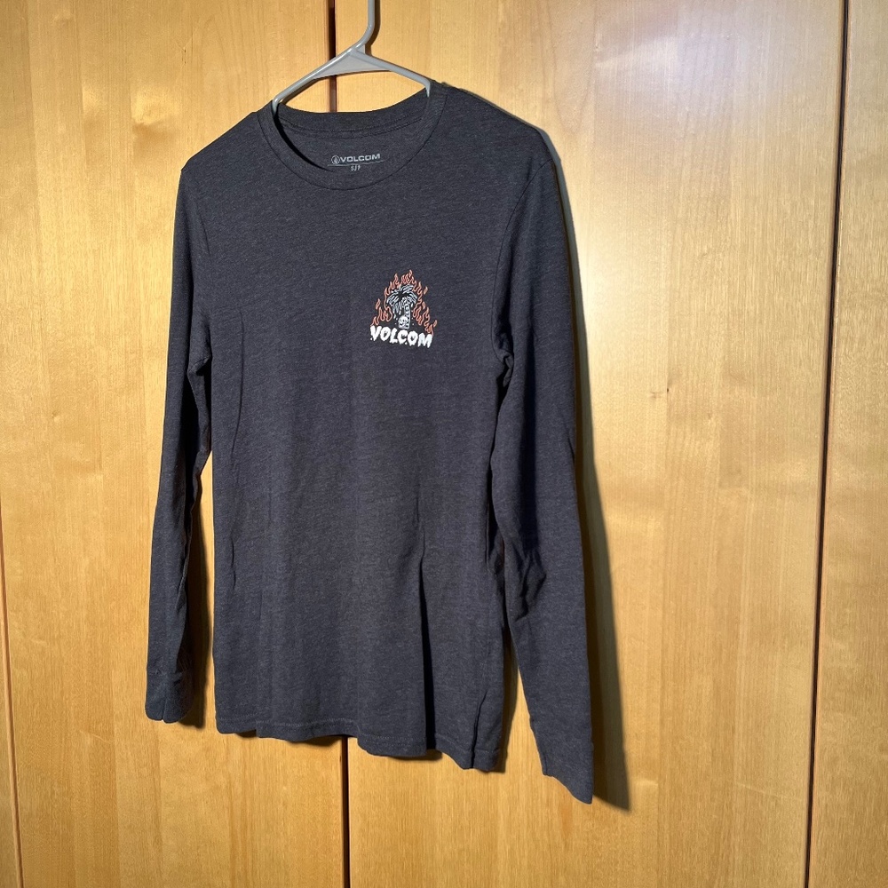Long Sleeve Volcom T-Shirt Gray Size S Skeleton design